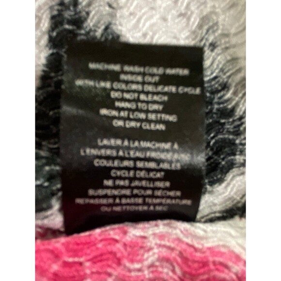 Jules & Leopold JL Plus Size 1X Abstract Wavy Blouse Top Red Pink Black Stretchy - Picture 4 of 13